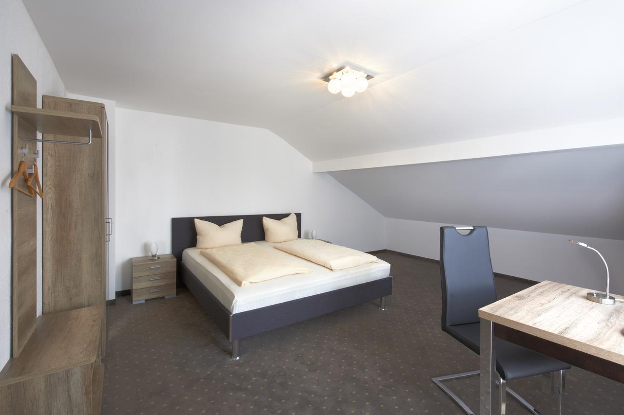 Hotel New In Gaimersheim Buitenkant foto